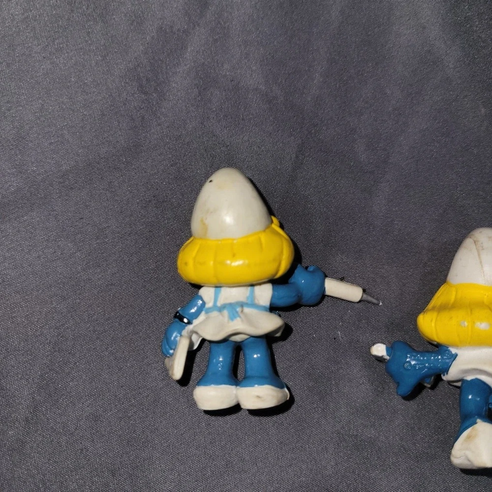 Vintage 1981 Mini PVC Smurf Smurfette Nurse Schleich/Peyo Secretary Figures 2